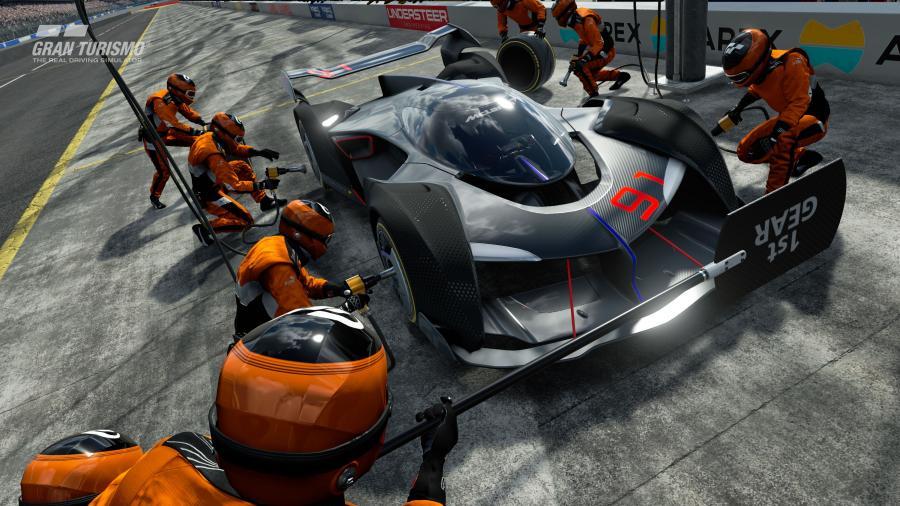  McLaren Ultimate Vision Gran Turismo 2017 года  (фото 6 из 12)